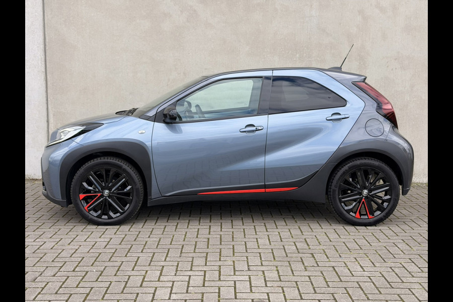 Toyota Aygo X 1.0 VVT-i S-CVT Undercover JBL Navi Leder 18'' ACC Clima Keyless