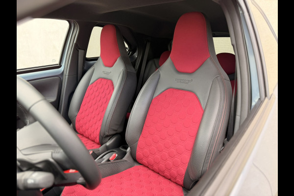 Toyota Aygo X 1.0 VVT-i S-CVT Undercover JBL Navi Leder 18'' ACC Clima Keyless