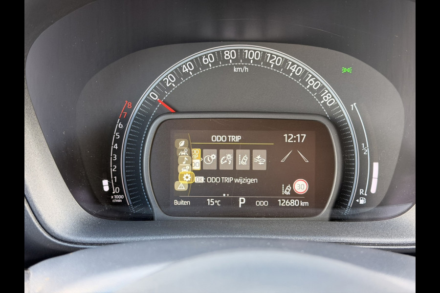 Toyota Aygo X 1.0 VVT-i S-CVT Undercover JBL Navi Leder 18'' ACC Clima Keyless