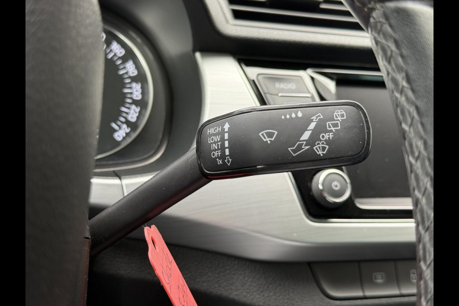 Škoda Fabia Combi 1.0 TSI Drive Navi|Clima|Cruise|PDC|LM Velgen|N.A.P|APK tot 01-2027