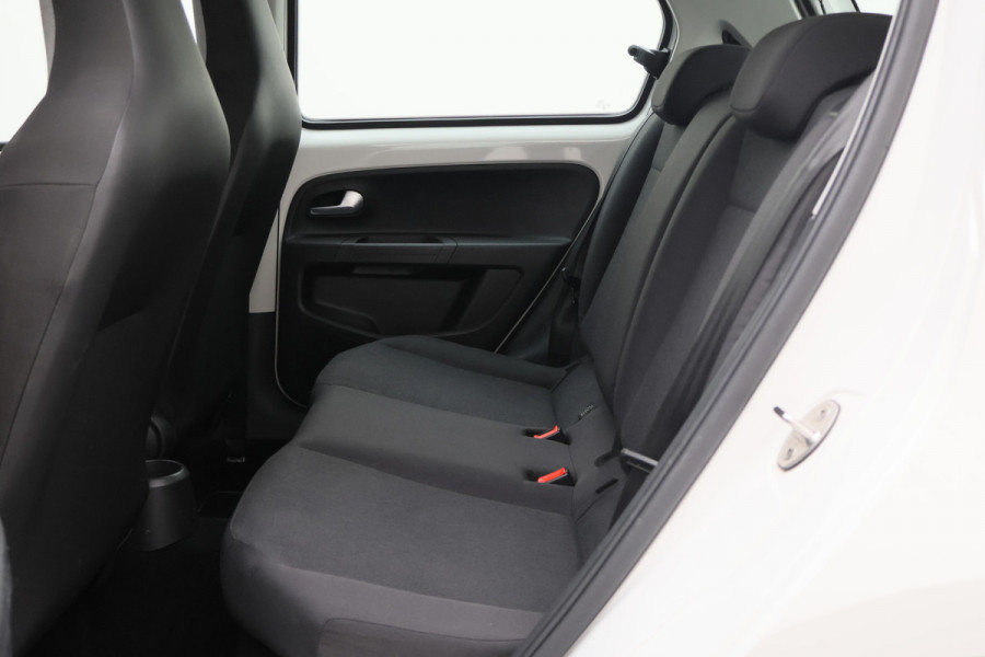 Volkswagen up! 1.0 BMT move up! Camera, Cruise, DAB, Airco, PDC