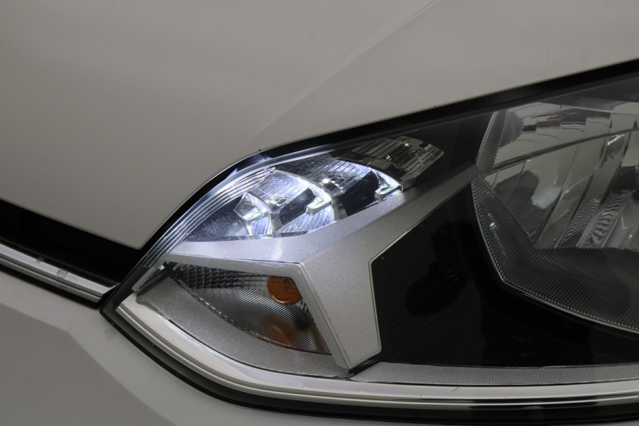 Volkswagen up! 1.0 BMT move up! Camera, Cruise, DAB, Airco, PDC