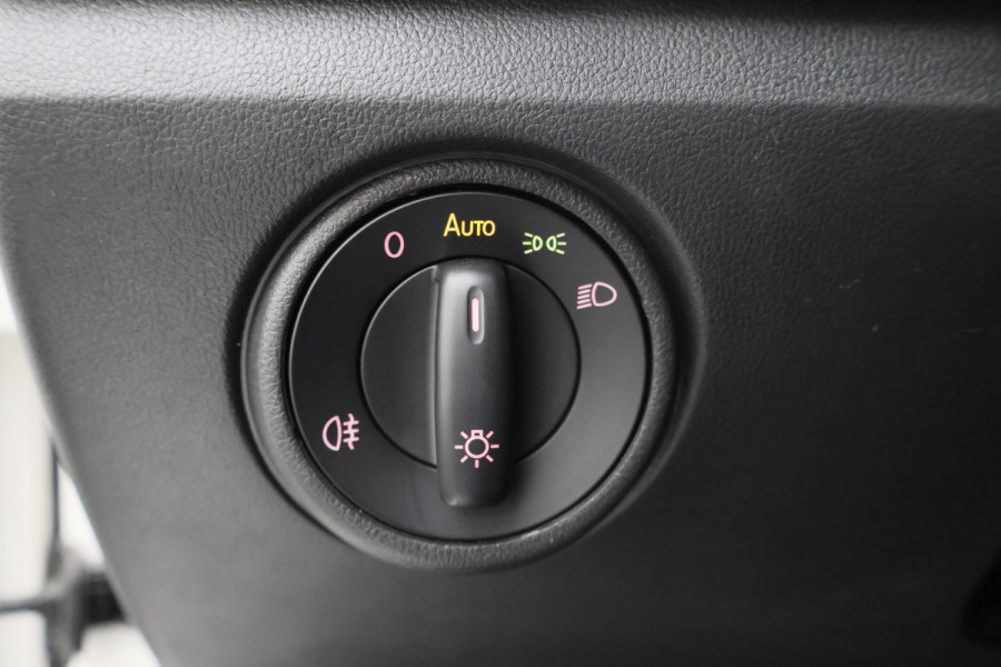 Volkswagen up! 1.0 BMT move up! Camera, Cruise, DAB, Airco, PDC