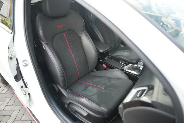Kia ProCeed 1.6 T-GDI GT Panoramadak JBL Sportstoelen Camera Lane Assist