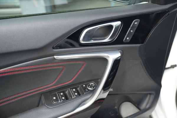 Kia ProCeed 1.6 T-GDI GT Panoramadak JBL Sportstoelen Camera Lane Assist