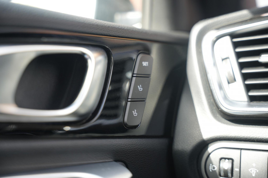 Kia ProCeed 1.6 T-GDI GT Panoramadak JBL Sportstoelen Camera Lane Assist