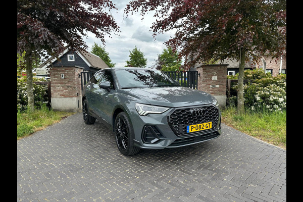 Audi Q3 Sportback 45 TFSI e Advanced Edition | S-Line | Black optic pakket | 19 Inch | Plug-in Hybride | NL-Auto | Camera |