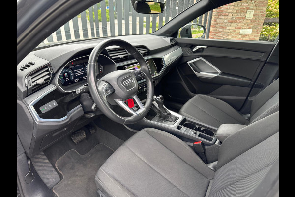 Audi Q3 Sportback 45 TFSI e Advanced Edition | S-Line | Black optic pakket | 19 Inch | Plug-in Hybride | NL-Auto | Camera |