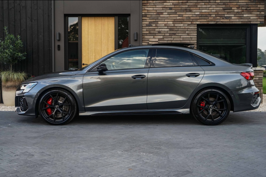 Audi RS3 2.5 TFSI Quattro Limousine 465PK MTM