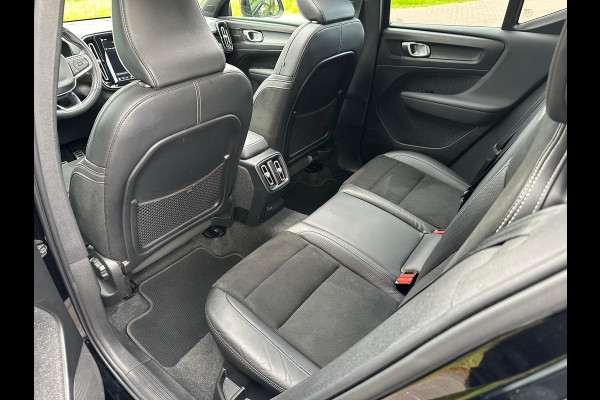 Volvo XC40 Recharge P8 AWD R-Design 408 PK | Panoramadak | Camera | Warmtepomp | NL-Auto |