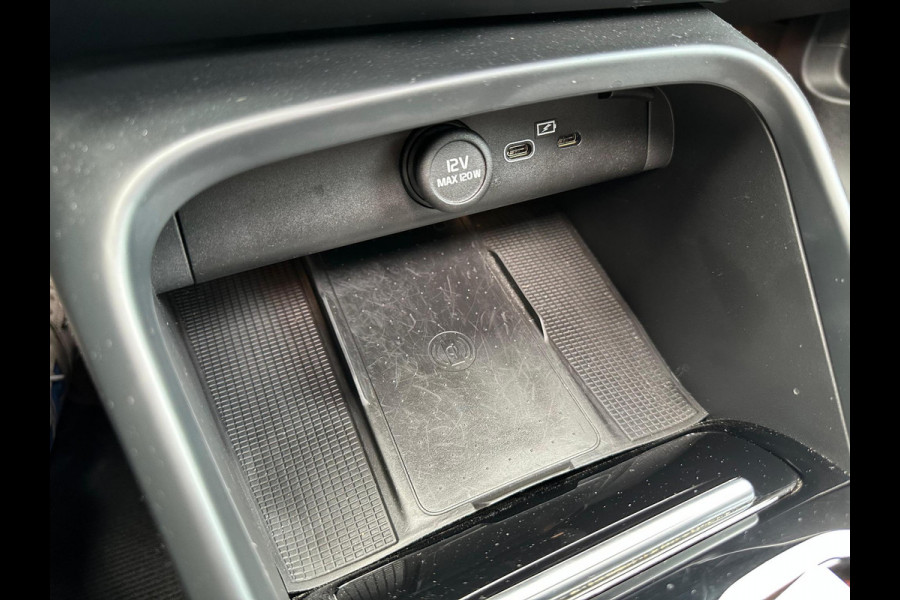 Volvo XC40 Recharge P8 AWD R-Design 408 PK | Panoramadak | Camera | Warmtepomp | NL-Auto |