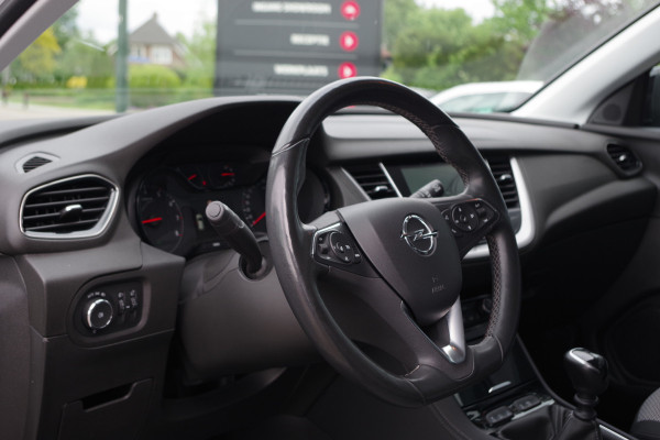 Opel Grandland X 1.2 Turbo 130 PK Edition, Camera, Stoelverwarming, Navigatie
