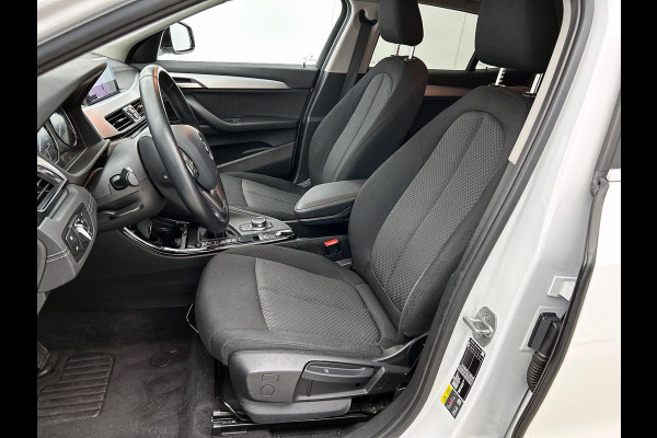 BMW X2 xDrive25e Exe. Plug-In Hybrid CAMERA | EL. BED. ACHTERKLEP | PRIVACY-GLASS