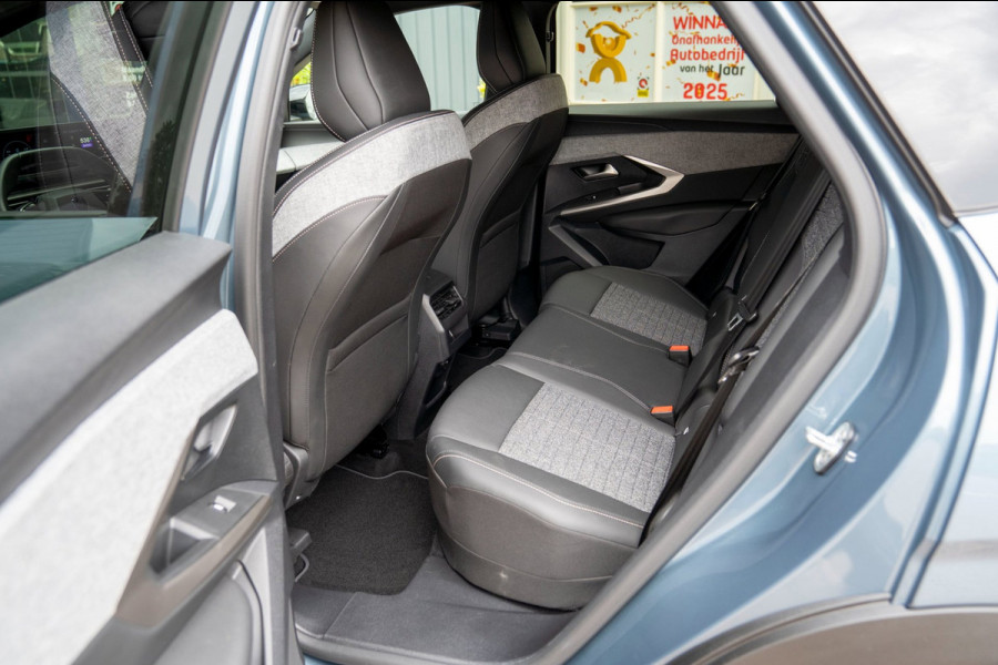 Peugeot 3008 1.2 Hybrid 136 Allure|Prijs rijklaar incl. 12 mnd garantie| Camera Carplay DAB parkeersensoren achter LMV LED