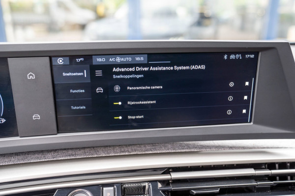 Peugeot 3008 1.2 Hybrid 136 Allure|Prijs rijklaar incl. 12 mnd garantie| Camera Carplay DAB parkeersensoren achter LMV LED