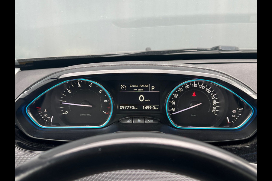 Peugeot 2008 BWJ 2018 | 1.2PT 111PK Allure AUTOMAAT | TREKHAAK | PANO DAK | CLIMA | NAVI | CAMERA A | LEDER/STOF | CARPLAY |