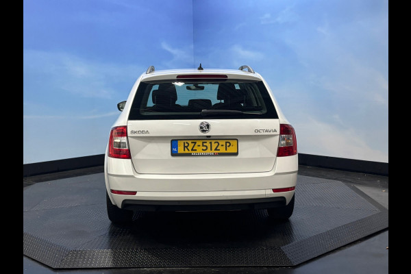 Škoda Octavia Combi 1.0 TSI Greentech Ambition Business Automaat | Navi | Clima | Cruise | PDC | Camera