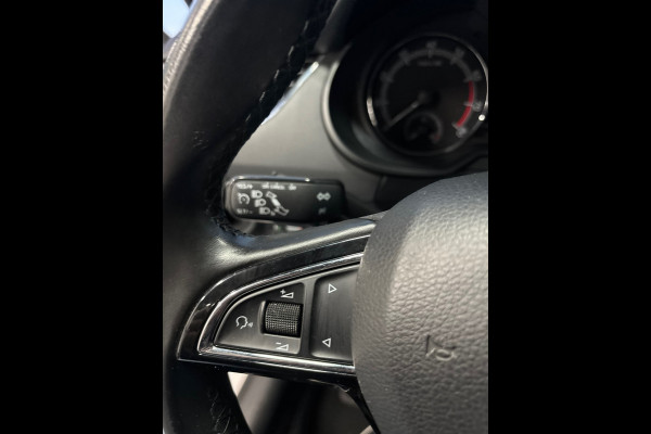 Škoda Octavia Combi 1.0 TSI Greentech Ambition Business Automaat | Navi | Clima | Cruise | PDC | Camera