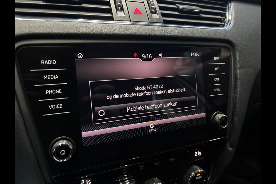 Škoda Octavia Combi 1.0 TSI Greentech Ambition Business Automaat | Navi | Clima | Cruise | PDC | Camera