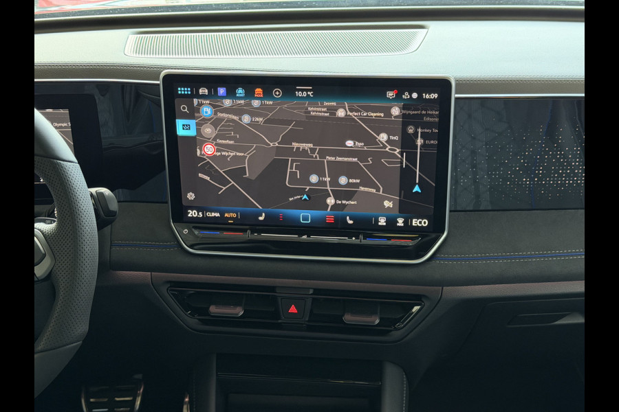 Volkswagen Tiguan 1.5 eHYBRID 272 PK NW AUTO R-LINE VW.TREKHAAK BLACK PANO XL.NAVI STOEL/STUUR VERW. BLACK.STYLE 360.CAM ELEK.KLEP MATRIX.LED 20'' PHEV PLUG IN HYBRID ✅Top Auto's Wijchen , 30 Jaar Specialist in Volkswagen  : Alle Type's : R-Line Edition / Style / First Edition / Highline / Life , Zowel PHEV / HEV / MHEV / Benzine ✅