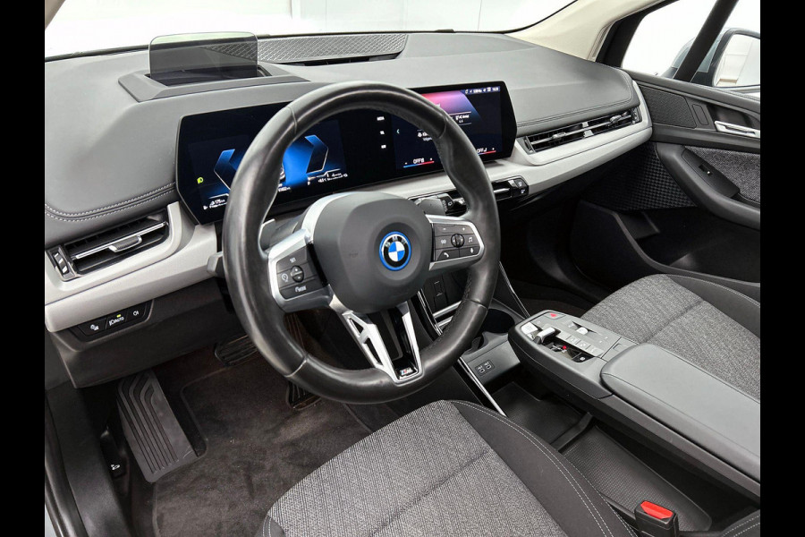 BMW 2 Serie Active Tourer Plug-In Hybrid 225e xDrive PANORAMADAK | MEM. STOEL | 360° CAMERA | HEAD-UP