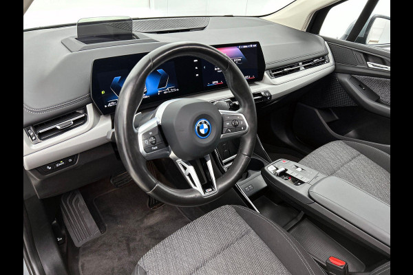 BMW 2 Serie Active Tourer Plug-In Hybrid 225e xDrive PANORAMADAK | MEM. STOEL | 360° CAMERA | HEAD-UP