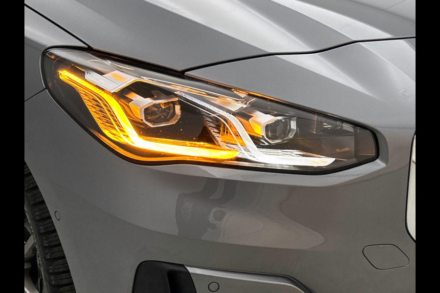 BMW 2 Serie Active Tourer Plug-In Hybrid 225e xDrive PANORAMADAK | MEM. STOEL | 360° CAMERA | HEAD-UP