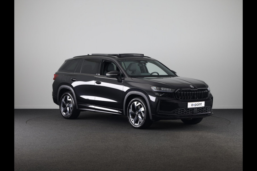 Škoda Kodiaq 1.5 TSI PHEV 204pk Sportline Business | Panoramadak | Trekhaak (wegklapbaar) | Stoelverwarming voor en achter | elek. stoel met geheugen
