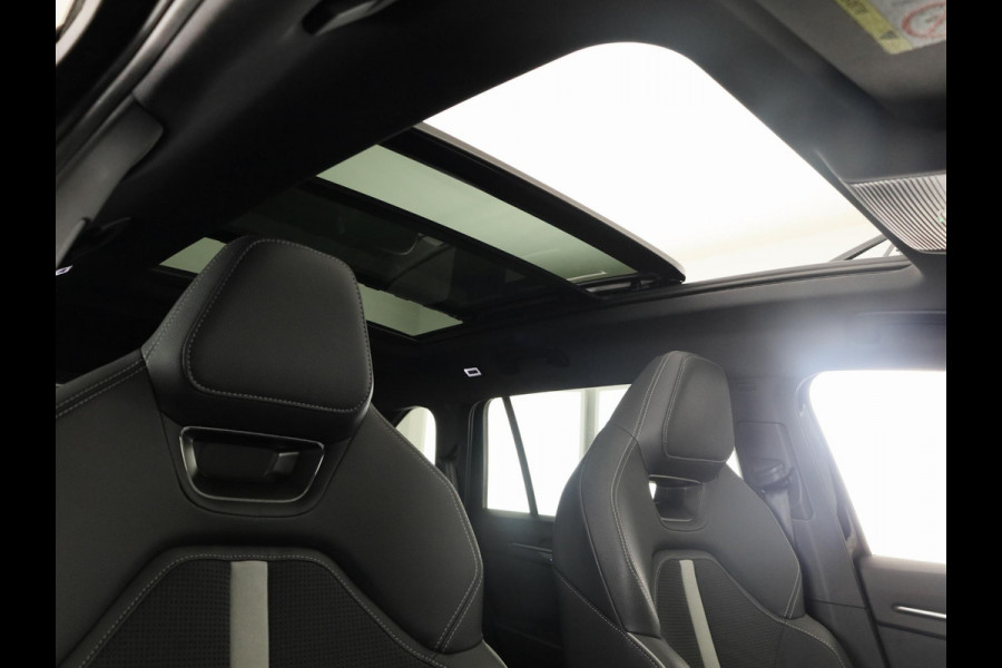 Škoda Kodiaq 1.5 TSI PHEV 204pk Sportline Business | Panoramadak | Trekhaak (wegklapbaar) | Stoelverwarming voor en achter | elek. stoel met geheugen