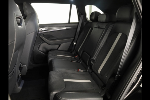 Škoda Kodiaq 1.5 TSI PHEV 204pk Sportline Business | Panoramadak | Trekhaak (wegklapbaar) | Stoelverwarming voor en achter | elek. stoel met geheugen