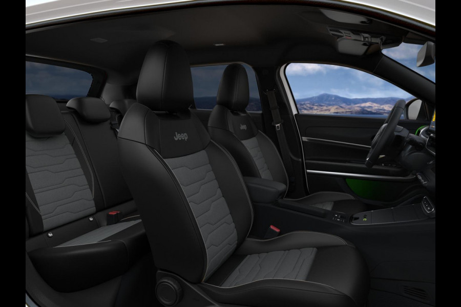 Jeep Avenger 1.2T 4xe Overland | Winter Pack | Infotainment&Convenience Pack