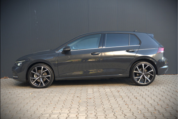 Volkswagen Golf 1.4 eHybrid Style | Memory seat | Massage | Adaptive cruise control | Elektrische stoel | Keyless | Apple Carplay | Parkeersensoren | Ambiance Verlichting | SOH 99.73%