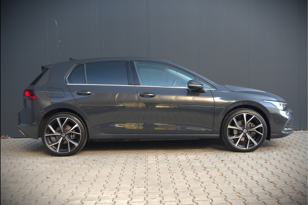 Volkswagen Golf 1.4 eHybrid Style | Memory seat | Massage | Adaptive cruise control | Elektrische stoel | Keyless | Apple Carplay | Parkeersensoren | Ambiance Verlichting | SOH 99.73%