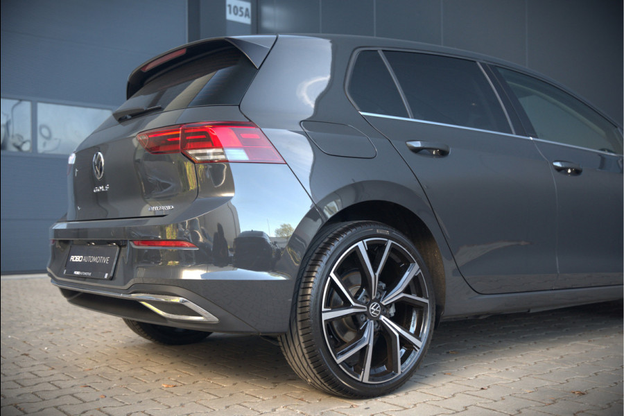 Volkswagen Golf 1.4 eHybrid Style | Memory seat | Massage | Adaptive cruise control | Elektrische stoel | Keyless | Apple Carplay | Parkeersensoren | Ambiance Verlichting | SOH 99.73%