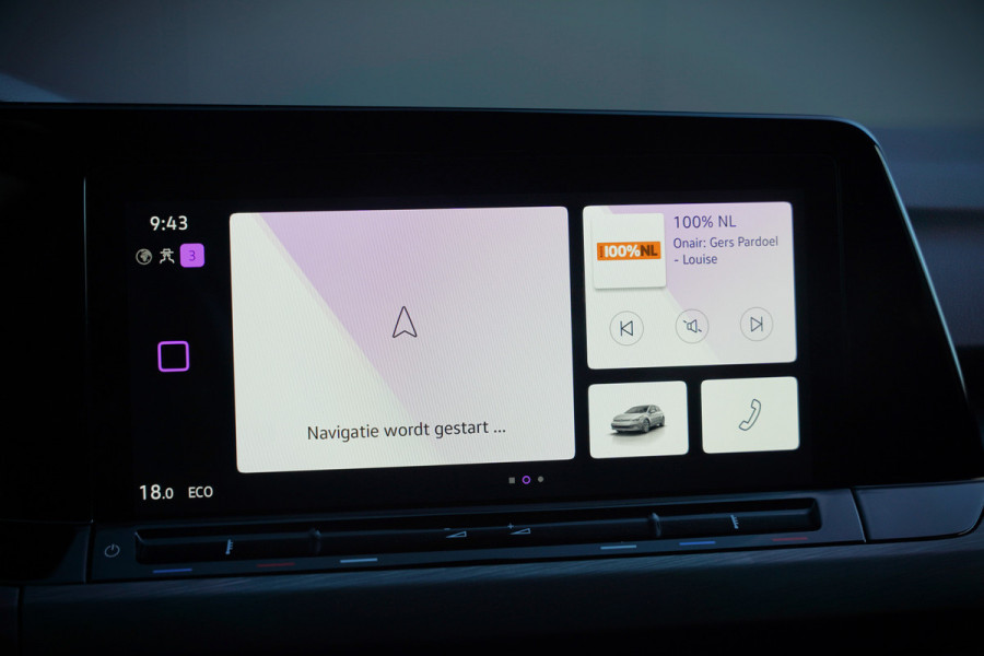 Volkswagen Golf 1.4 eHybrid Style | Memory seat | Massage | Adaptive cruise control | Elektrische stoel | Keyless | Apple Carplay | Parkeersensoren | Ambiance Verlichting | SOH 99.73%
