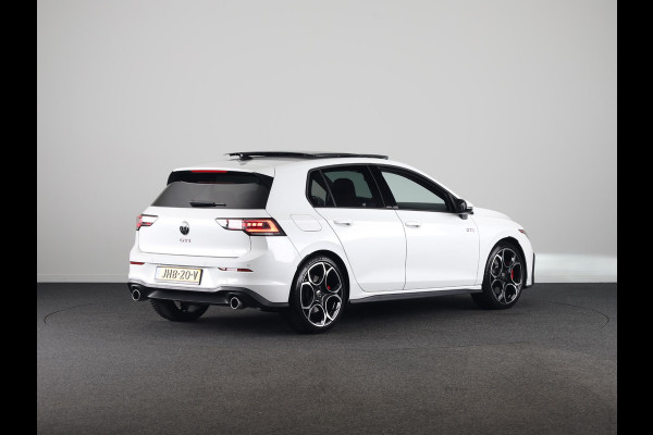 Volkswagen Golf GTI 2.0 195 kW / 265 pk TSI Hatchback 7 versn. DSG | Verlengde garantie | Panorama dak | Head up Display | Harman Kardon |