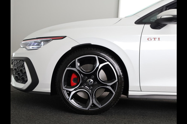 Volkswagen Golf GTI 2.0 195 kW / 265 pk TSI Hatchback 7 versn. DSG | Verlengde garantie | Panorama dak | Head up Display | Harman Kardon |