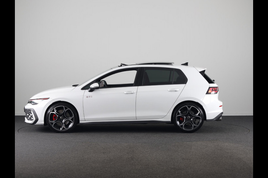 Volkswagen Golf GTI 2.0 195 kW / 265 pk TSI Hatchback 7 versn. DSG | Verlengde garantie | Panorama dak | Head up Display | Harman Kardon |