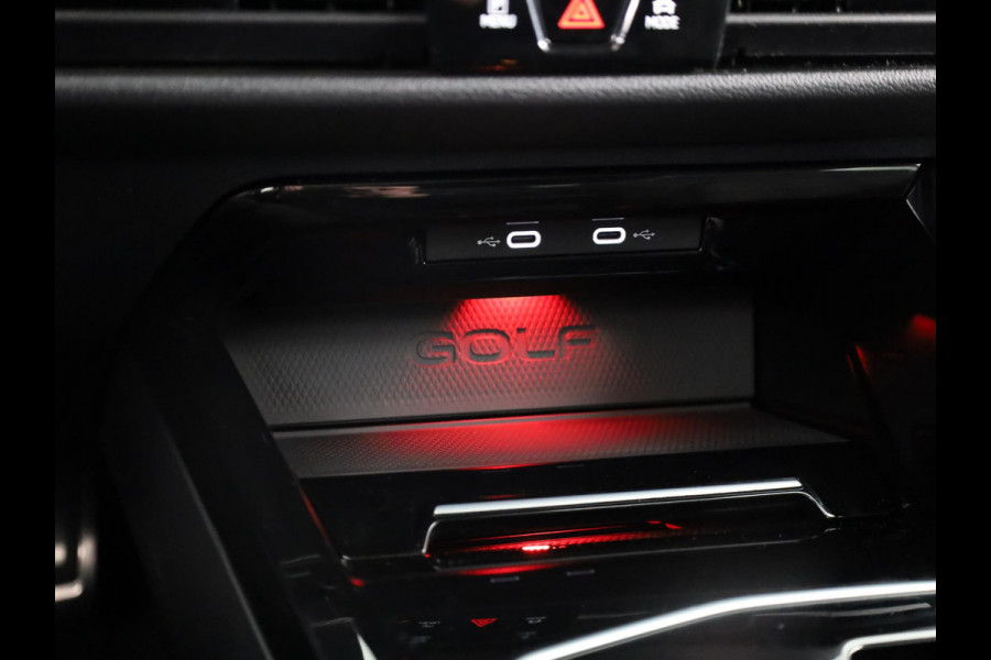 Volkswagen Golf GTI 2.0 195 kW / 265 pk TSI Hatchback 7 versn. DSG | Verlengde garantie | Panorama dak | Head up Display | Harman Kardon |