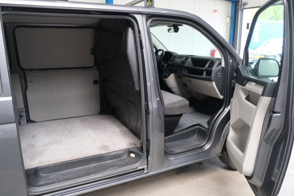 Volkswagen Transporter 2.0 TDI L2H1 Comfortline