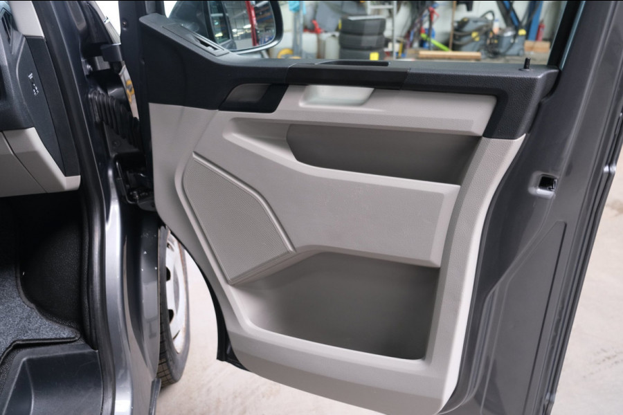 Volkswagen Transporter 2.0 TDI L2H1 Comfortline