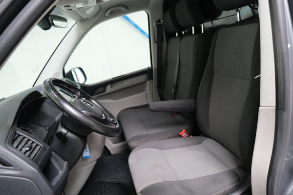 Volkswagen Transporter 2.0 TDI L2H1 Comfortline