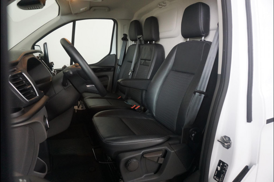 Ford Transit Custom 290 2.0 TDCI L2H1 Sport Edition 170PK Airco Navigatie Apple Carplay/Android Auto ACC Bluetooth Trekhaak Stoelverwarming Verwarmbare voorruit