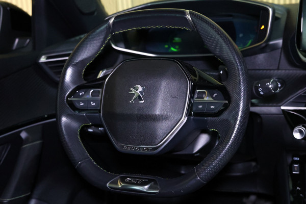 Peugeot 2008 1.2 PureTech GT AVM AUTOMAAT NAVI LANE DAB CLIMA "23