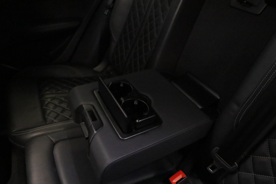 Audi Q5 2.0 TFSI quattro Sport S Line Black Edition QUANTUM GRIJS Head up Leder Panorama dak