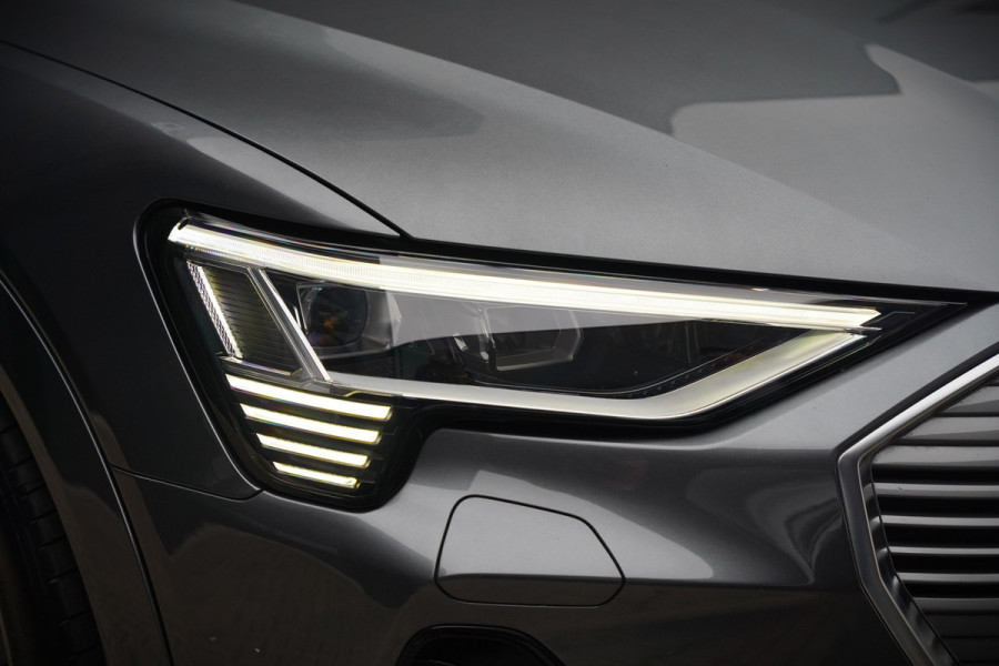 Audi e-tron Sportback 50 quattro S edition 71 kWh S-Line | Panoramadak | Memory Seats | Luchtvering | Adaptive Cruise Control | Apple Carplay | Keyless | Matrix LED | Leder | Stoelverwarming | NAP |