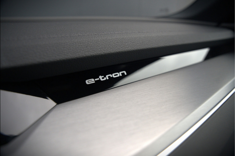 Audi e-tron Sportback 50 quattro S edition 71 kWh S-Line | Panoramadak | Memory Seats | Luchtvering | Adaptive Cruise Control | Apple Carplay | Keyless | Matrix LED | Leder | Stoelverwarming | NAP |