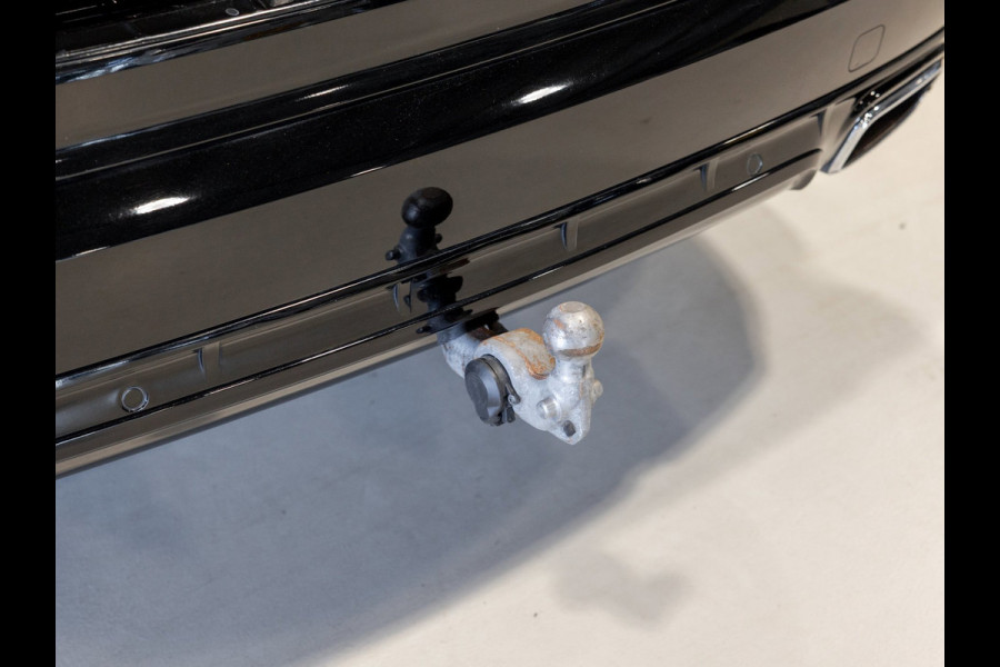 Volvo XC90 2.0 T8 Recharge AWD R-Design 7 zitter / 390pk / Trekhaak / Leder / Stoel en stuur verwarming /
