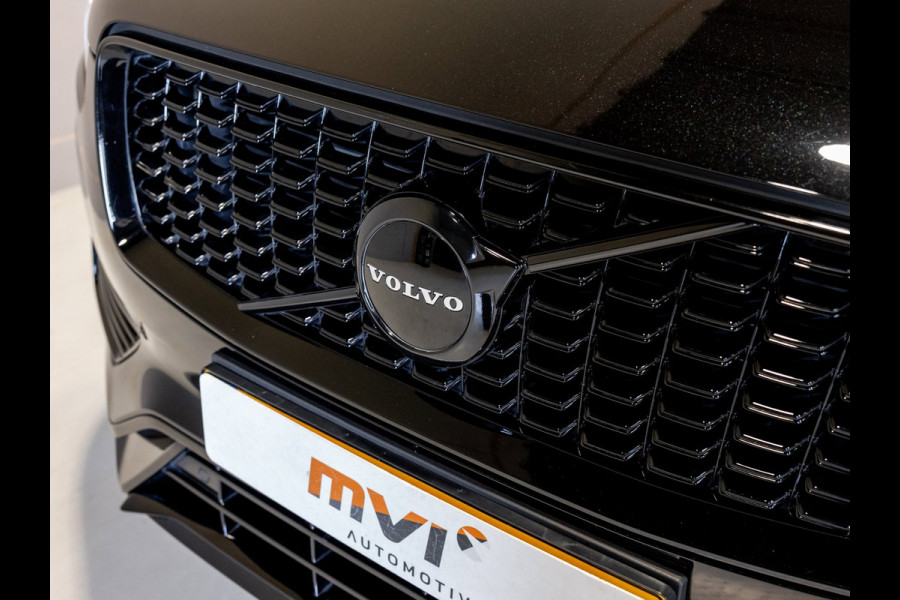 Volvo XC90 2.0 T8 Recharge AWD R-Design 7 zitter / 390pk / Trekhaak / Leder / Stoel en stuur verwarming /