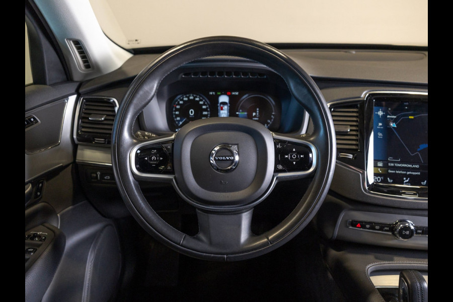 Volvo XC90 2.0 T8 Recharge AWD R-Design 7 zitter / 390pk / Trekhaak / Leder / Stoel en stuur verwarming /